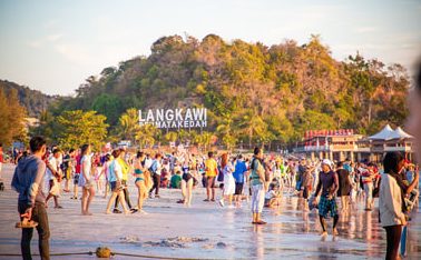 Pantai Cenang 1 pantai cenang